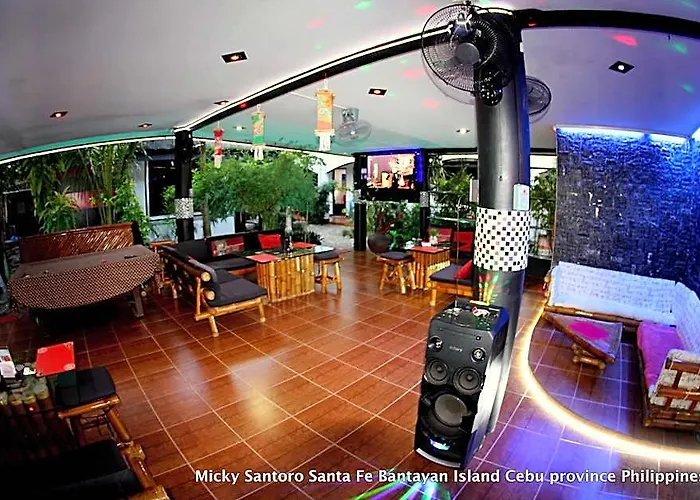 Hotel Micky Santoro And Restaurant 3*