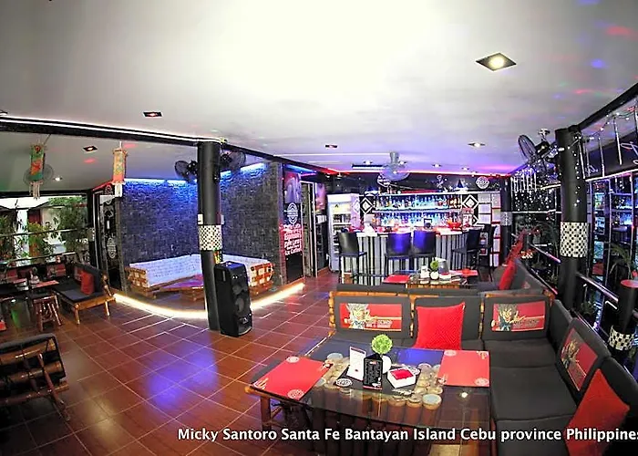 Micky Santoro And Restaurant Hotel 3*