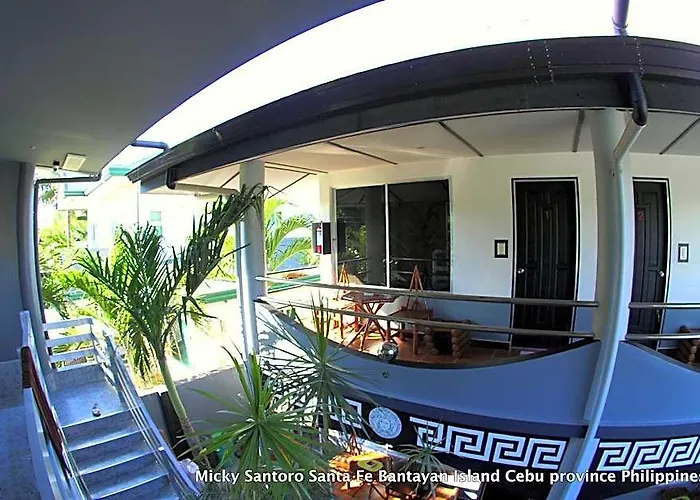 Micky Santoro And Restaurant Hotel 3*